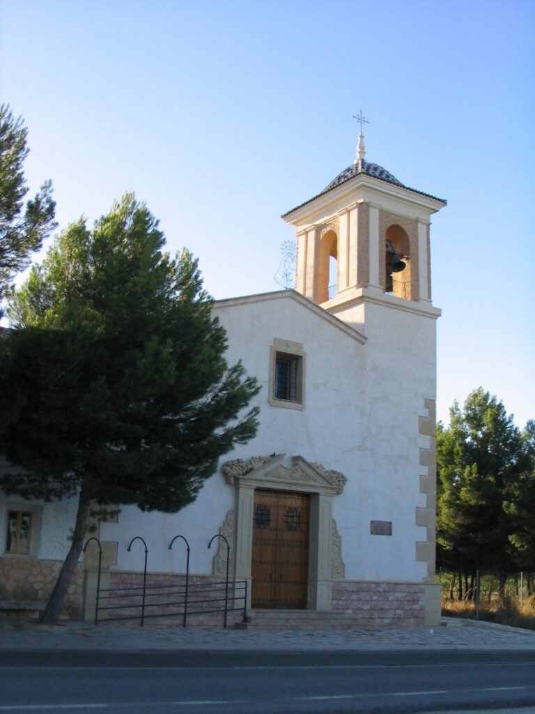  Fachada de la Ermita 