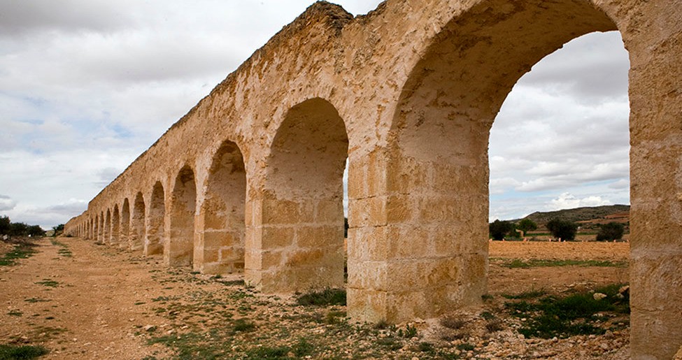 Arcos del molino